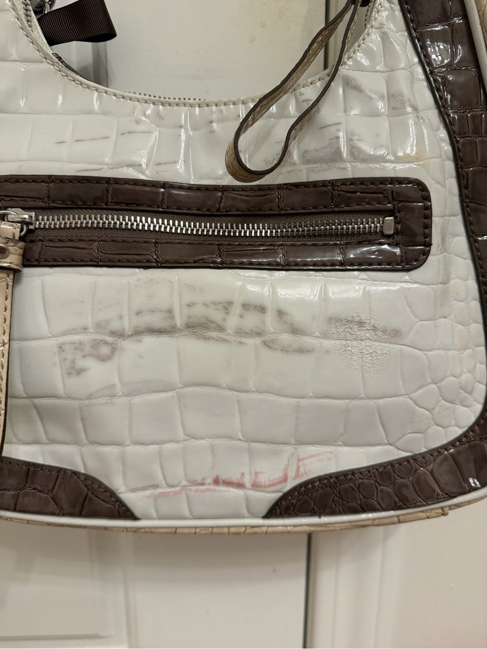 Guess Cream, Brown & Tan Croc-Embossed Shoulder Bag with Heart Plaque - Picture 3 of 7